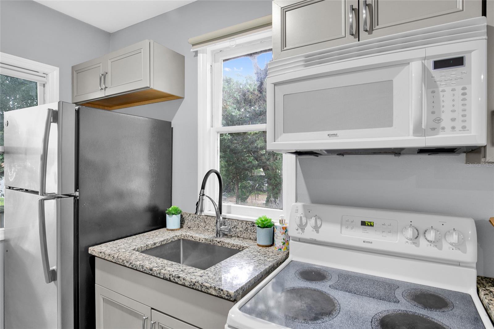 2508 Yale Ave Property Photo 12
