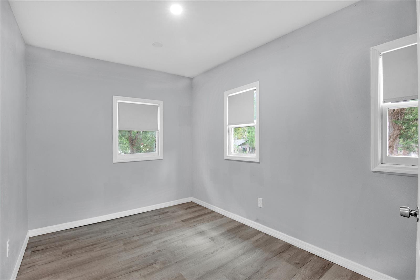 2508 Yale Ave Property Photo 14