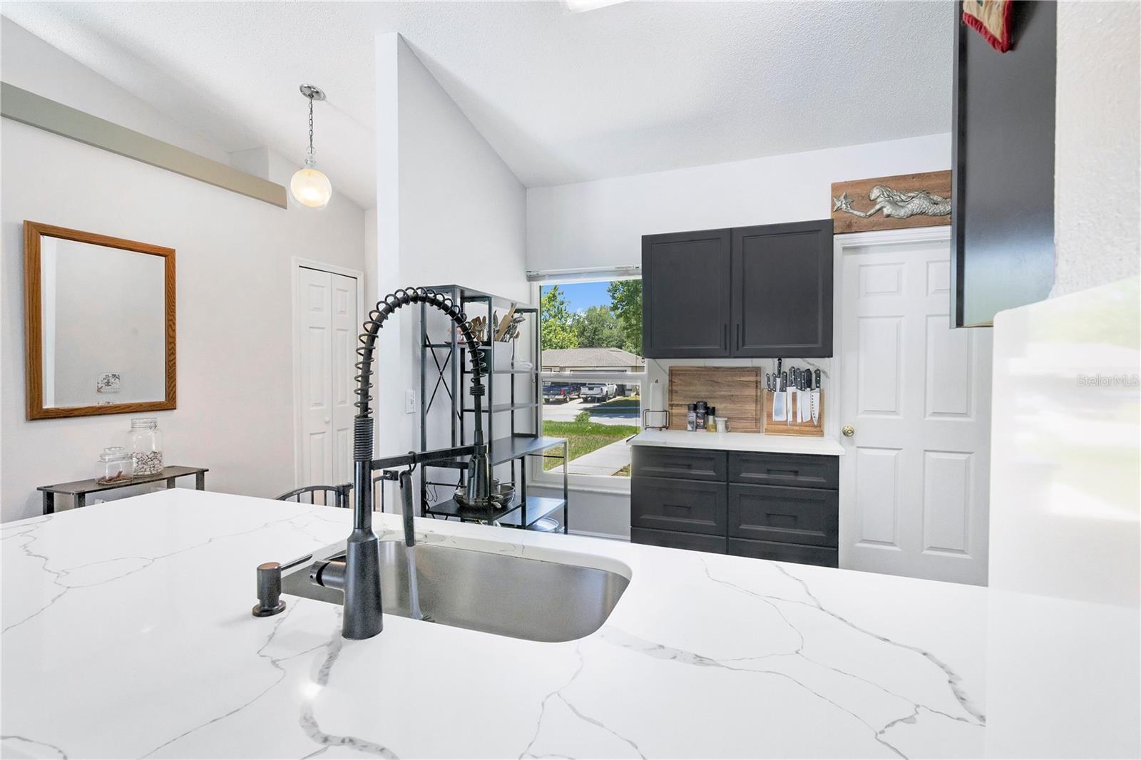 10652 Crescendo Loop Property Photo 9