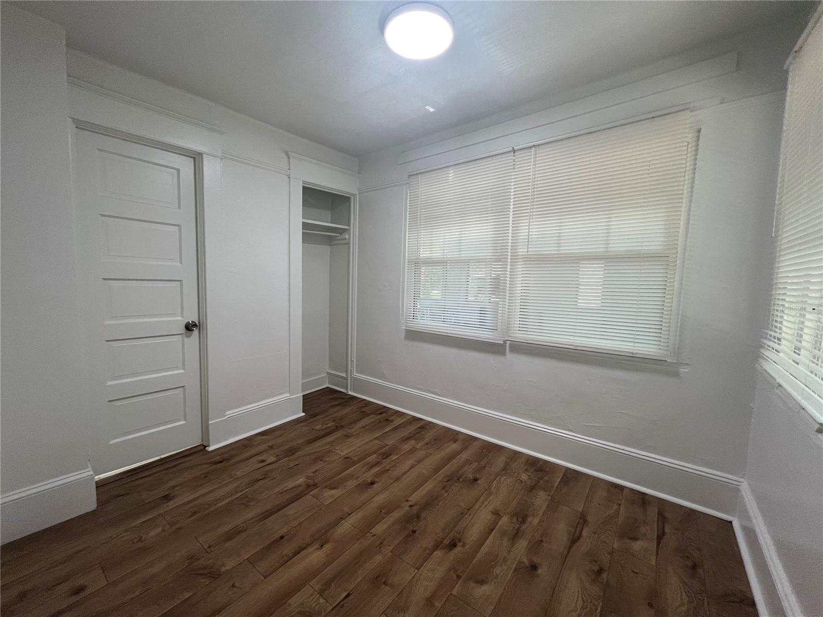 510 E Jackson St #3 Property Photo 2
