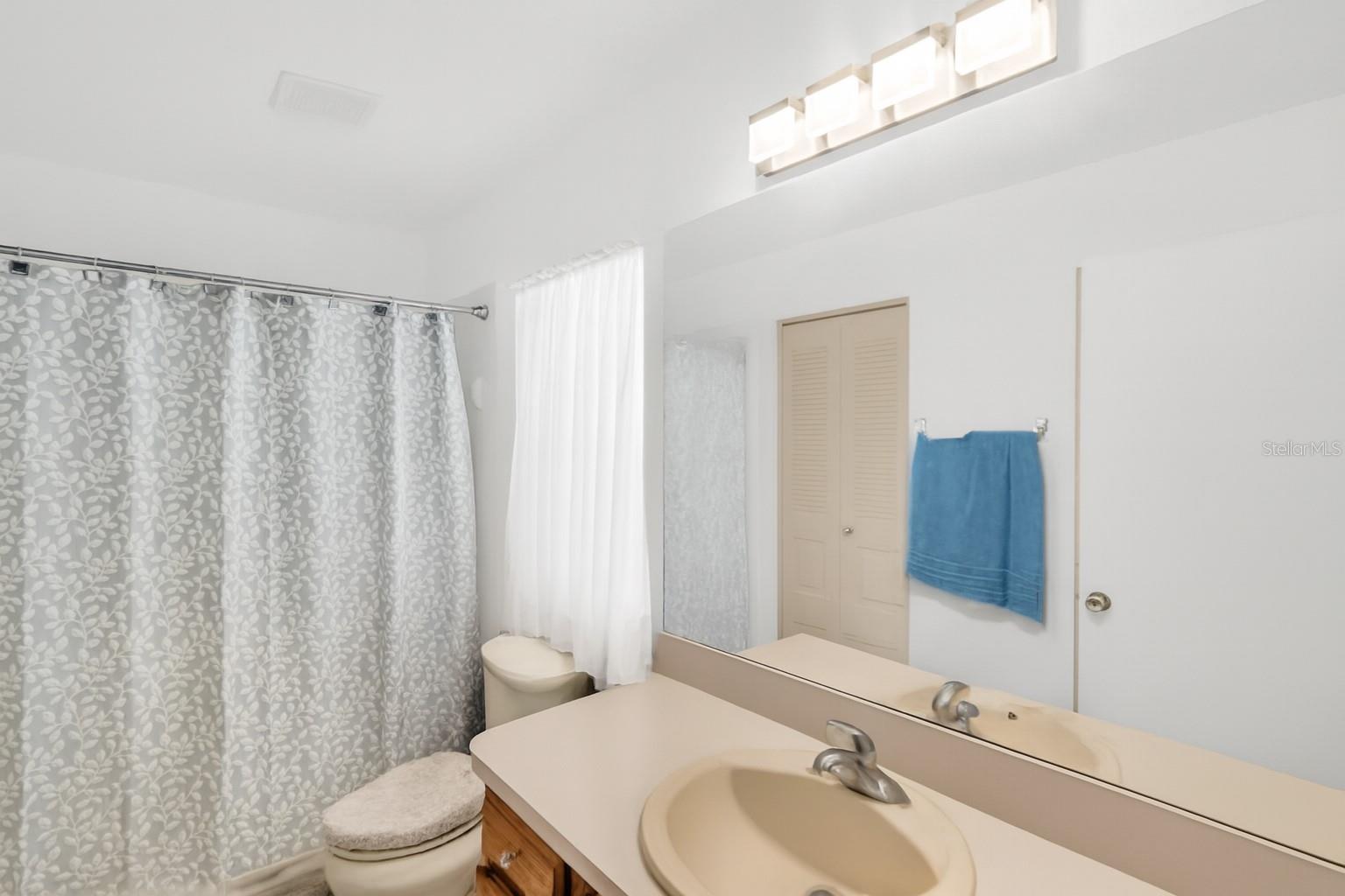 1237 Franford Dr Property Photo 14