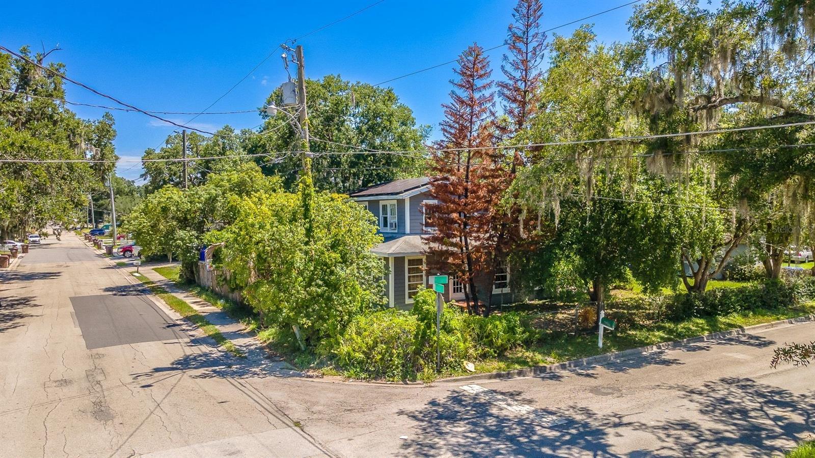 1419 King St Property Photo 10