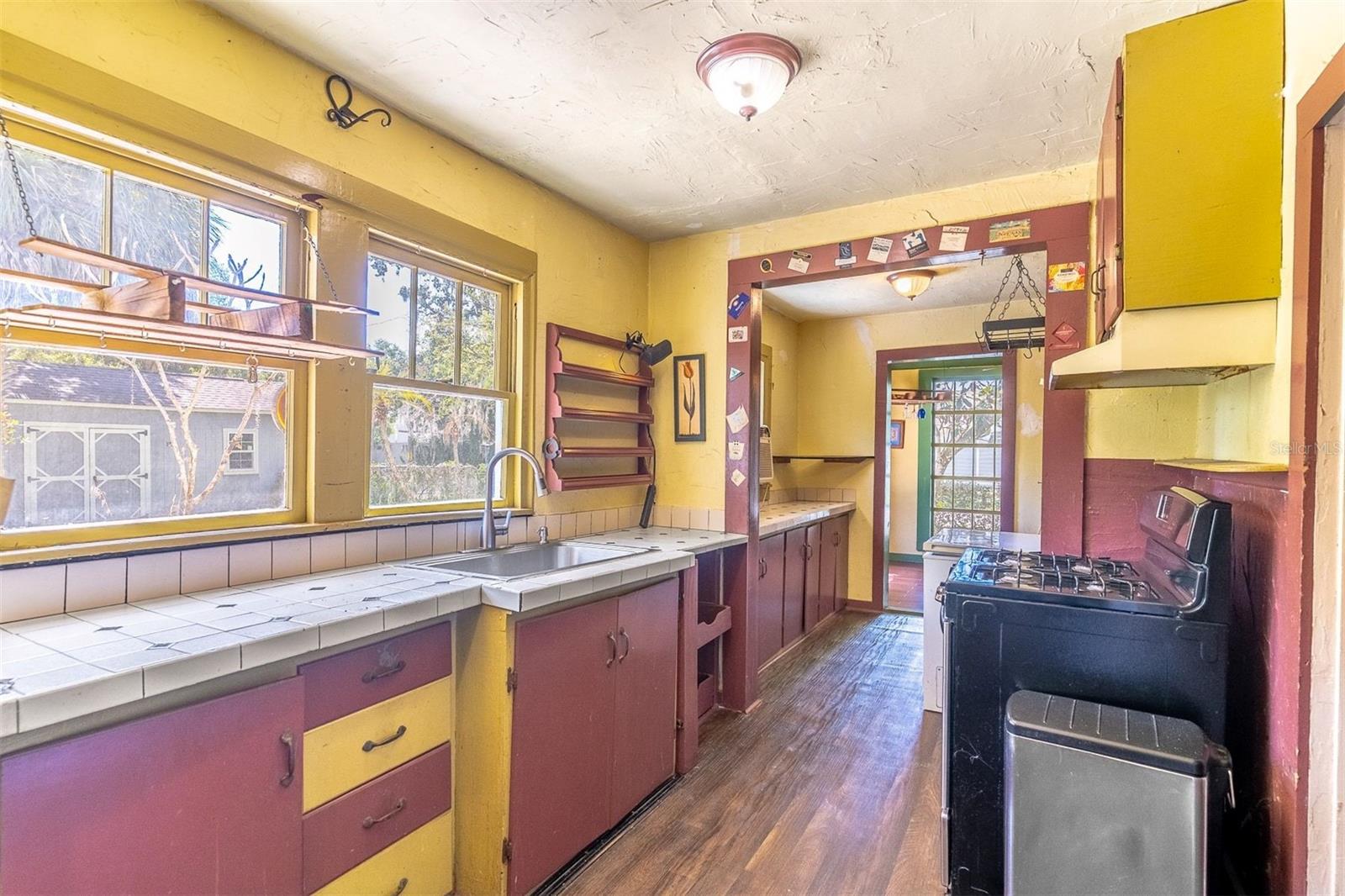1419 King St Property Photo 20