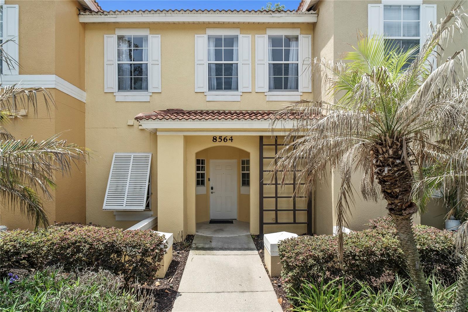 8564 Crystal Cove Loop Property Photo 3