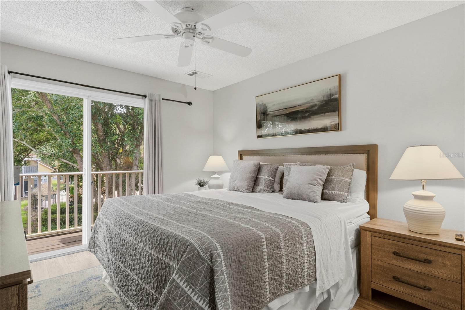 8564 Crystal Cove Loop Property Photo 12