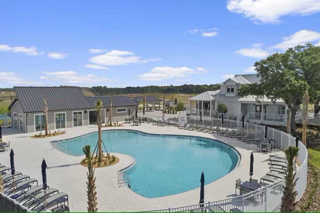 5643 Quiet Palm Loop Property Photo 18