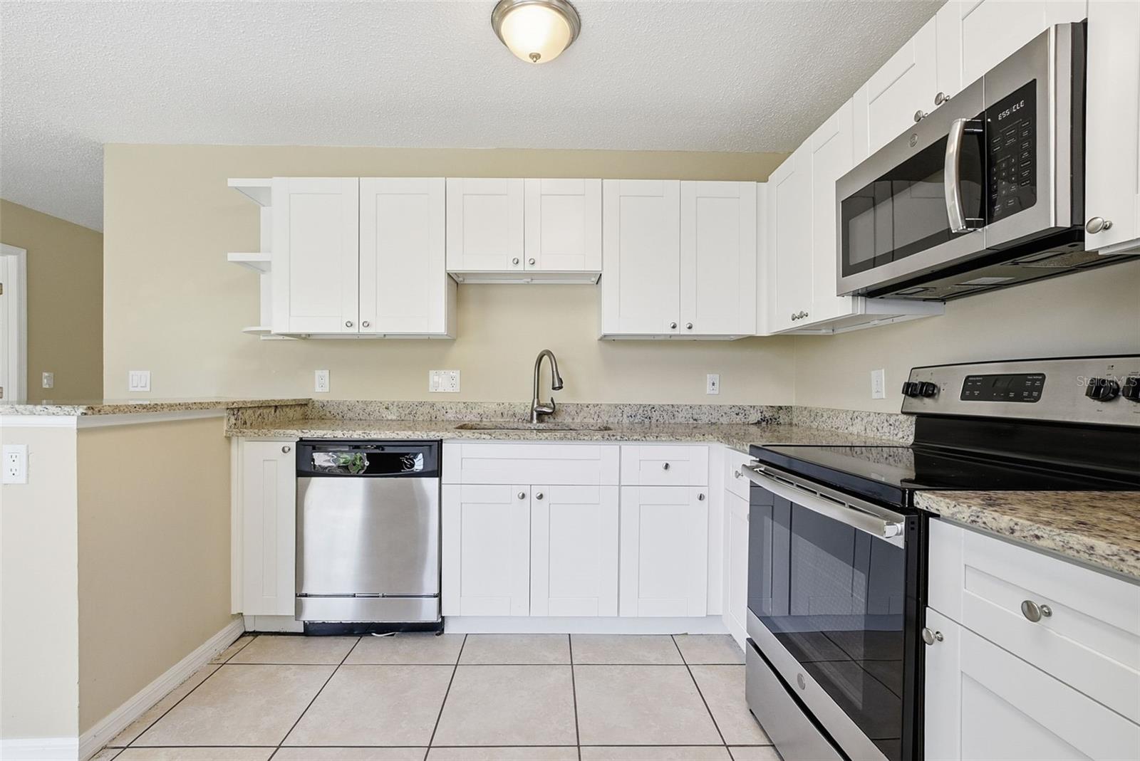 617 Greys Ferry Rd Property Photo 14