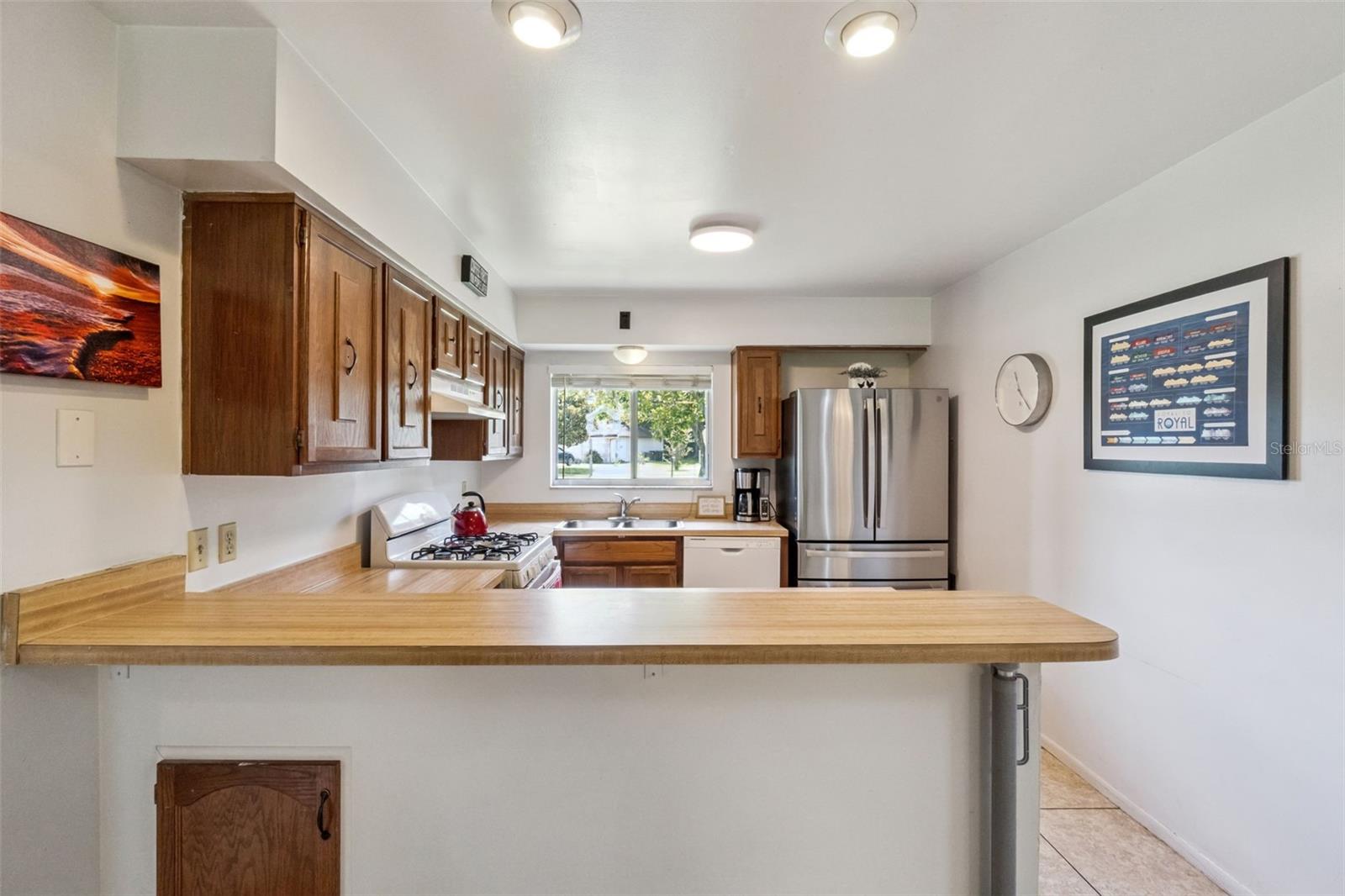 10044 Garrison Ln Property Photo 10