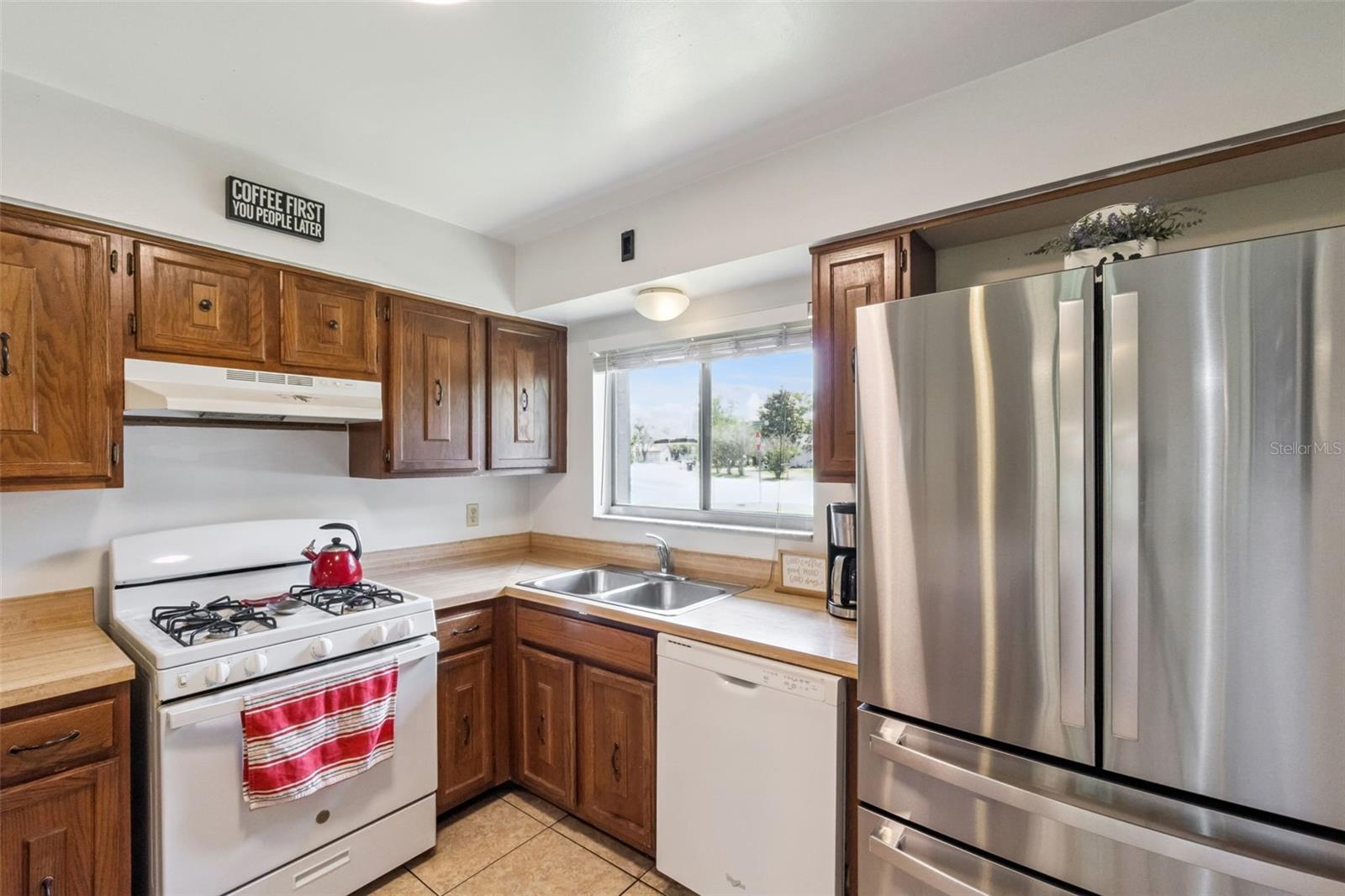10044 Garrison Ln Property Photo 12