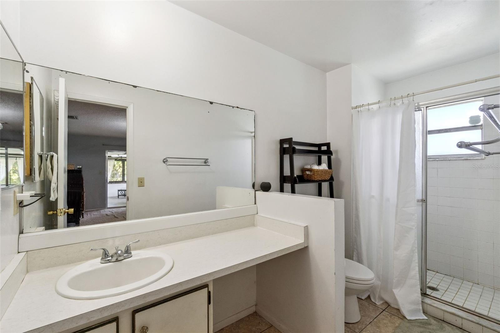 10044 Garrison Ln Property Photo 16