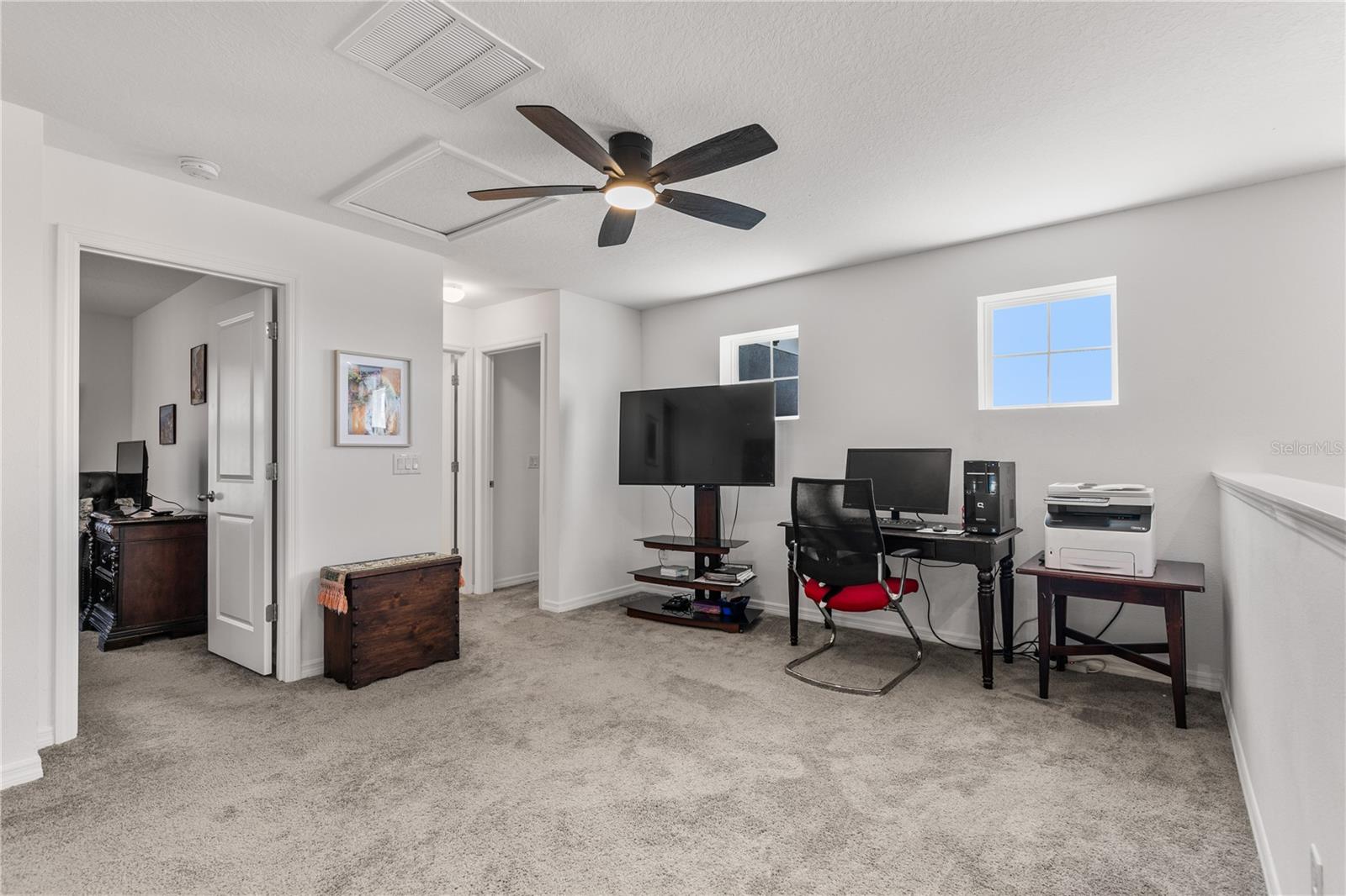 5637 Beggs Road Property Photo 18