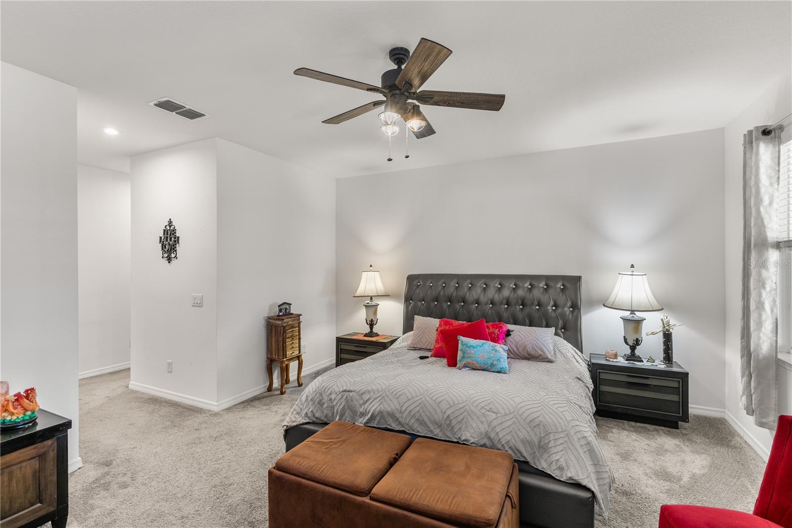 5637 Beggs Road Property Photo 19