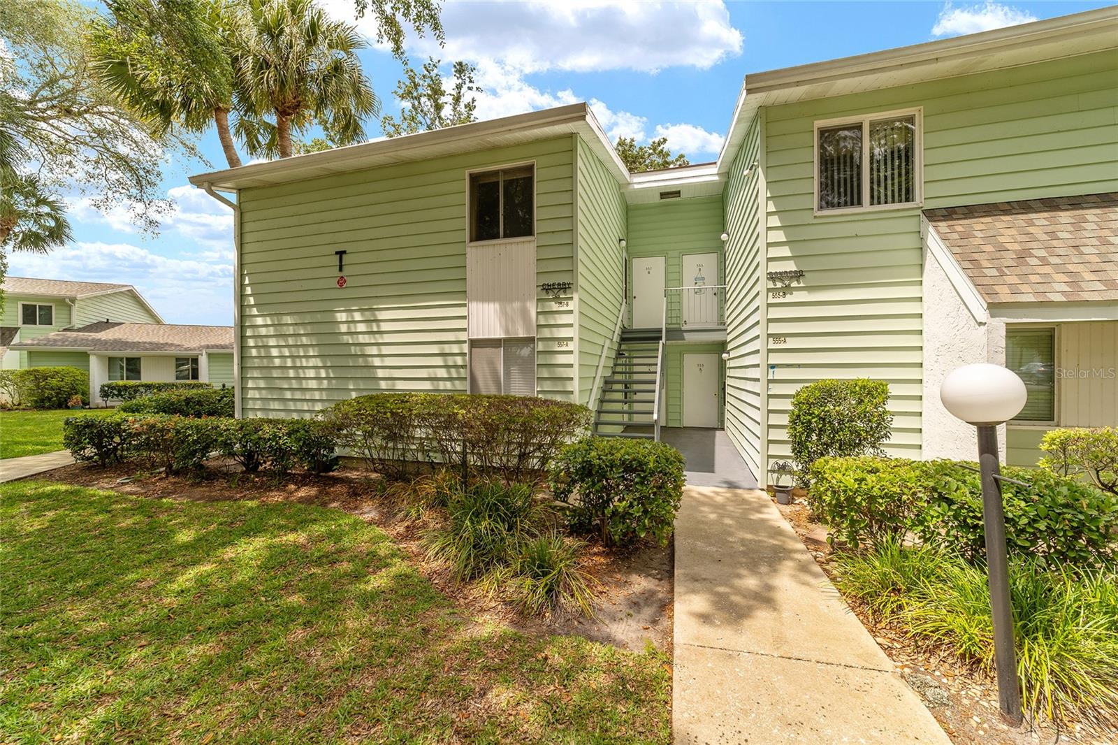 557 Midway Dr #b Property Photo 3