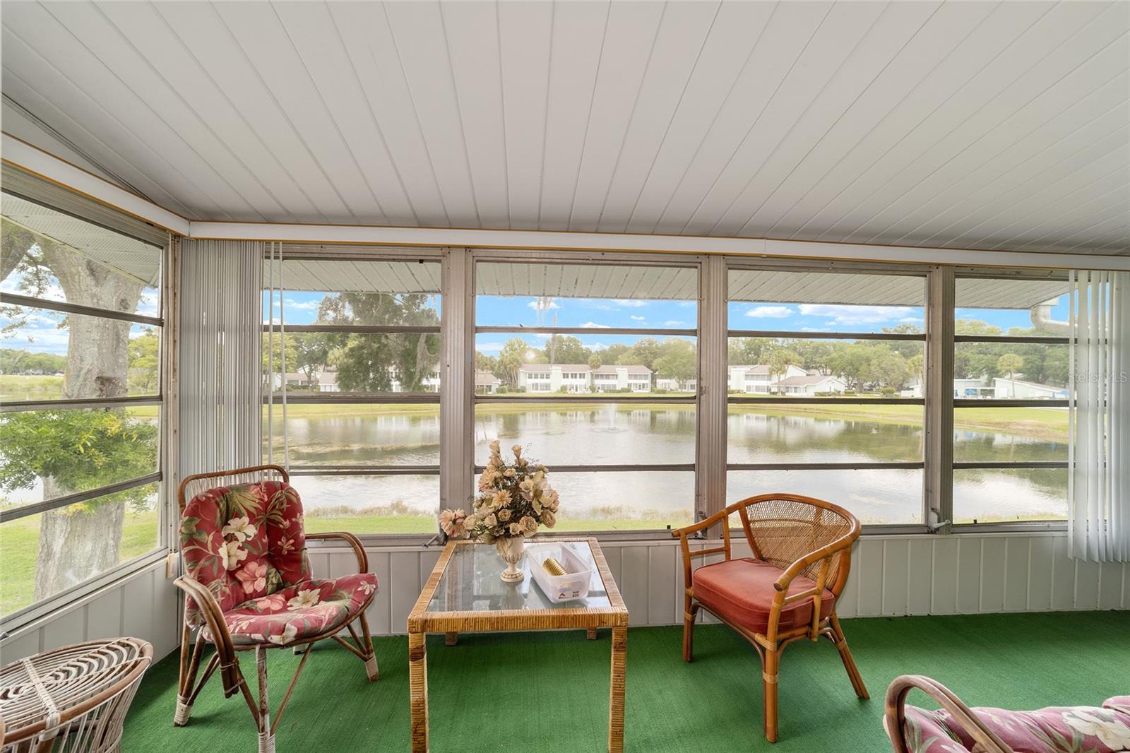 557 Midway Dr #b Property Photo 33