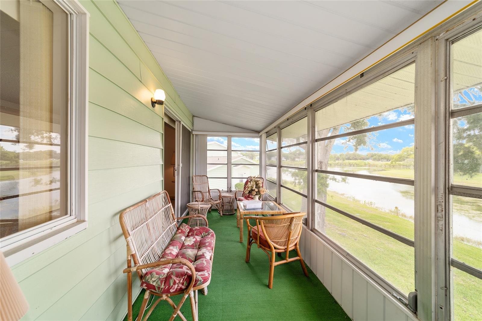 557 Midway Dr #b Property Photo 35