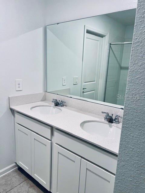 865 Daring Dr Property Photo 8