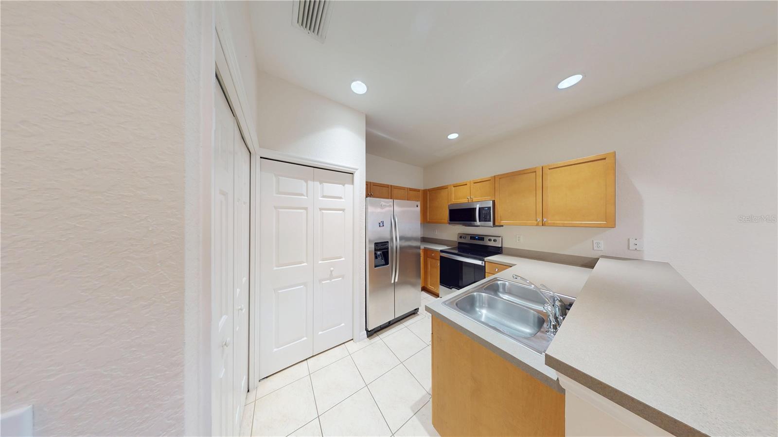 1560 Cumin Dr Property Photo 6