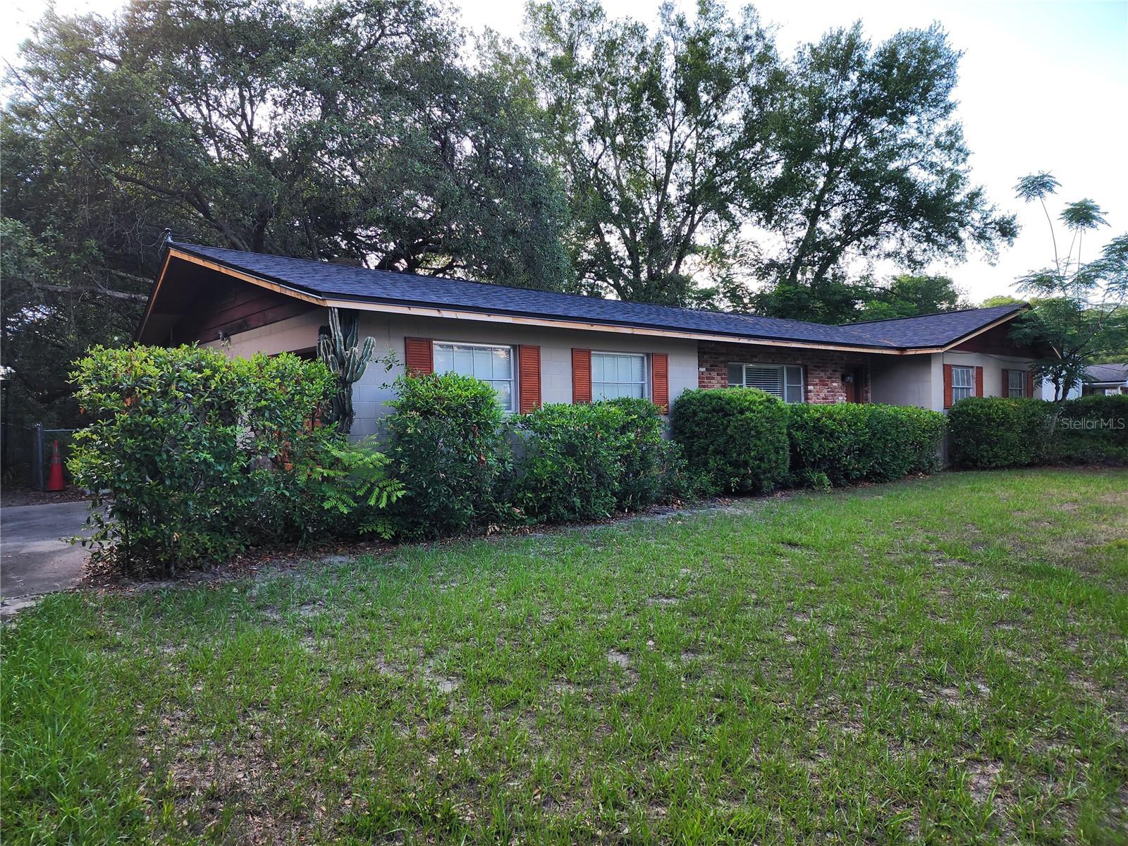 1006 Virginia Ave Property Photo 2