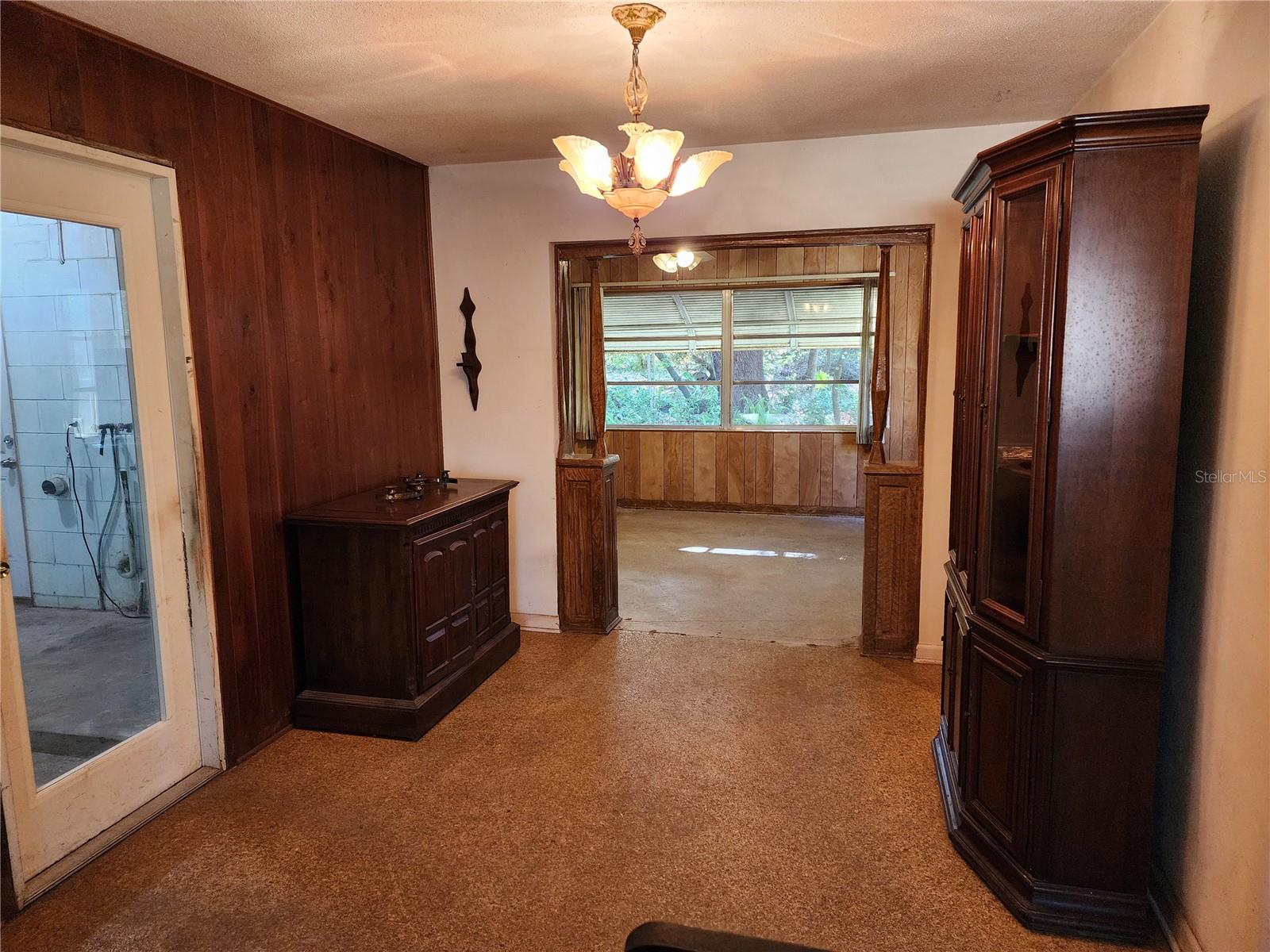 1006 Virginia Ave Property Photo 24