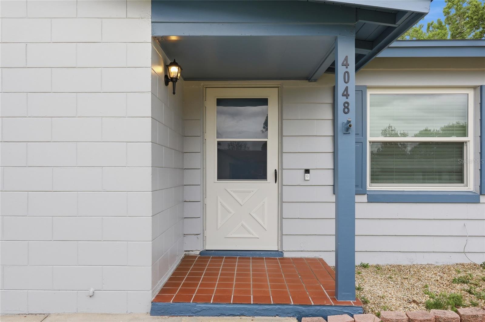 4048 Castlegate Dr Property Photo 2