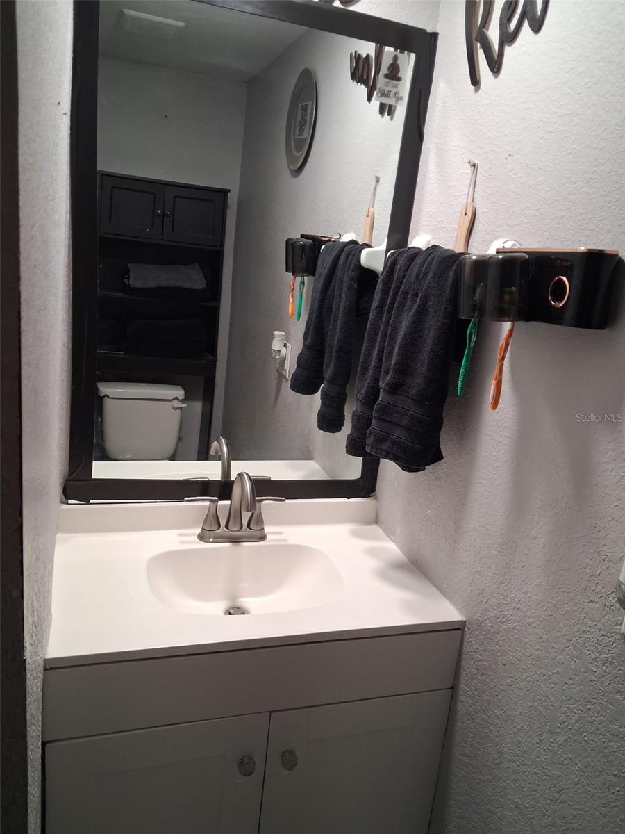 505 Holt Cir Property Photo 12