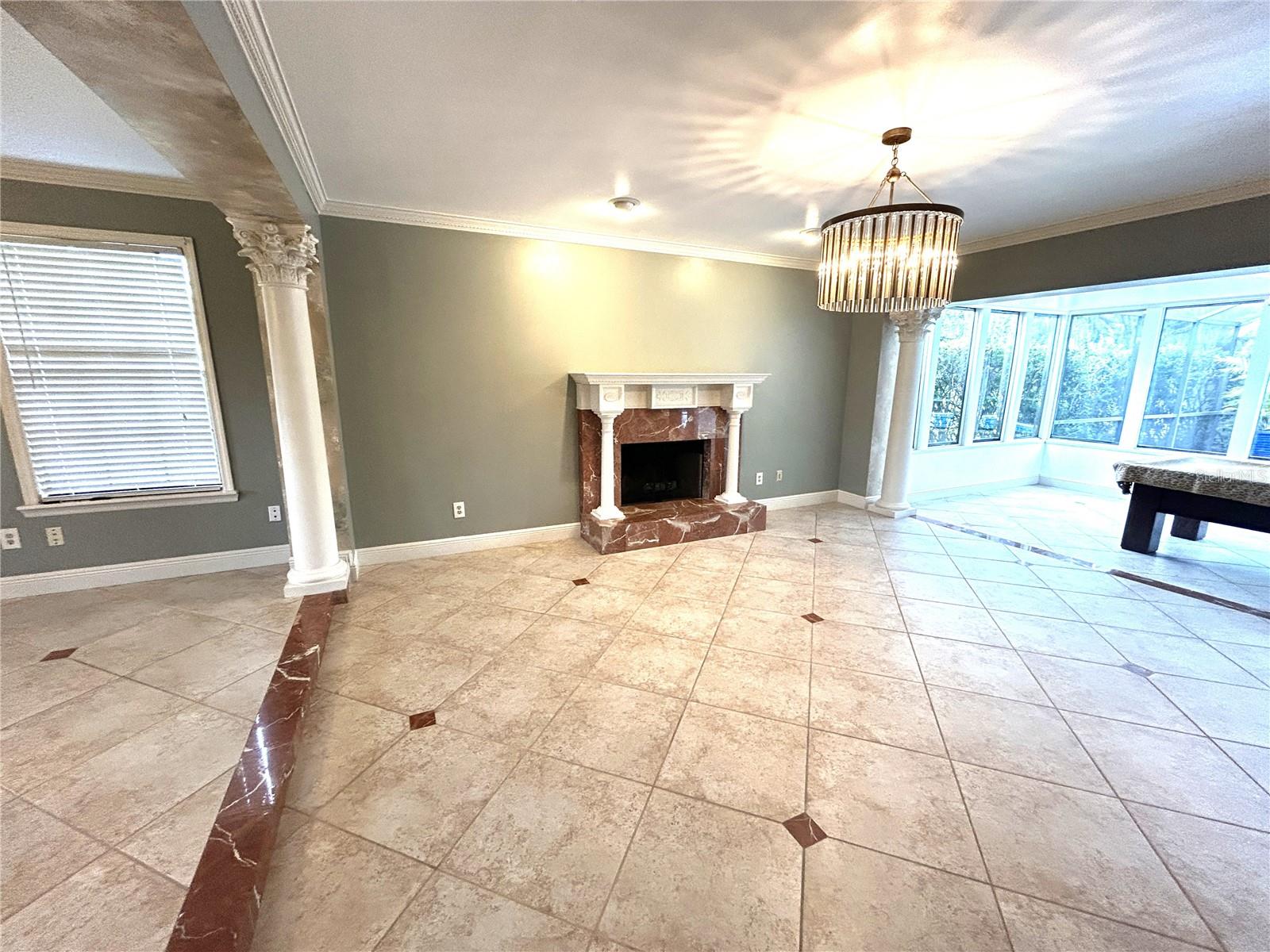 4498 Real Ct Property Photo 12