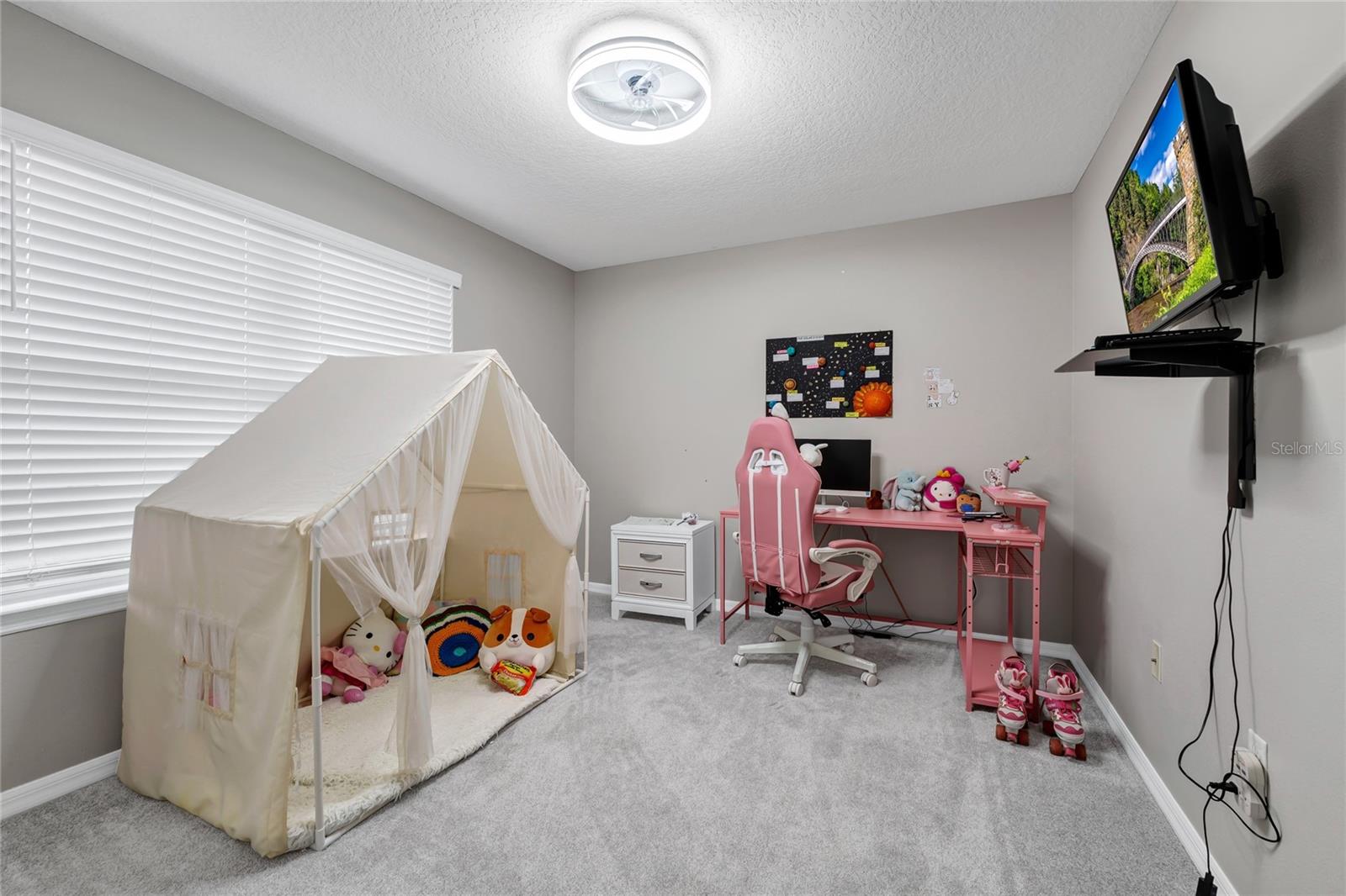 8806 Tatara St Property Photo 37