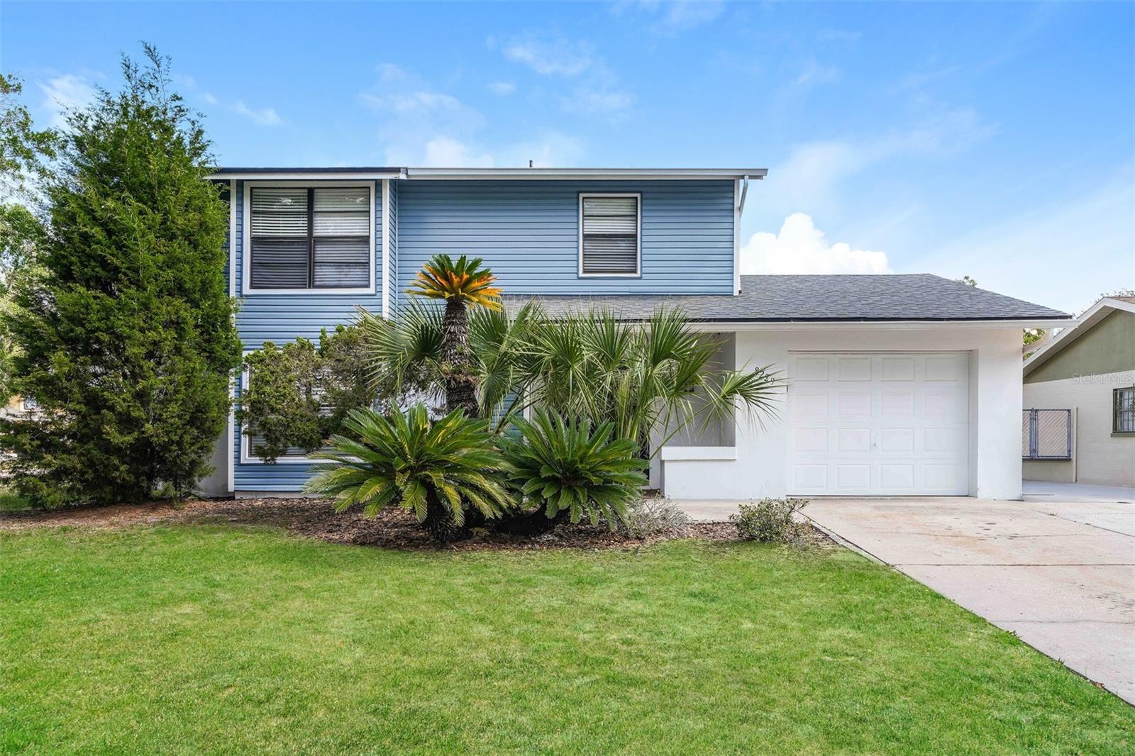 8229 Malvern Cir Property Photo 1