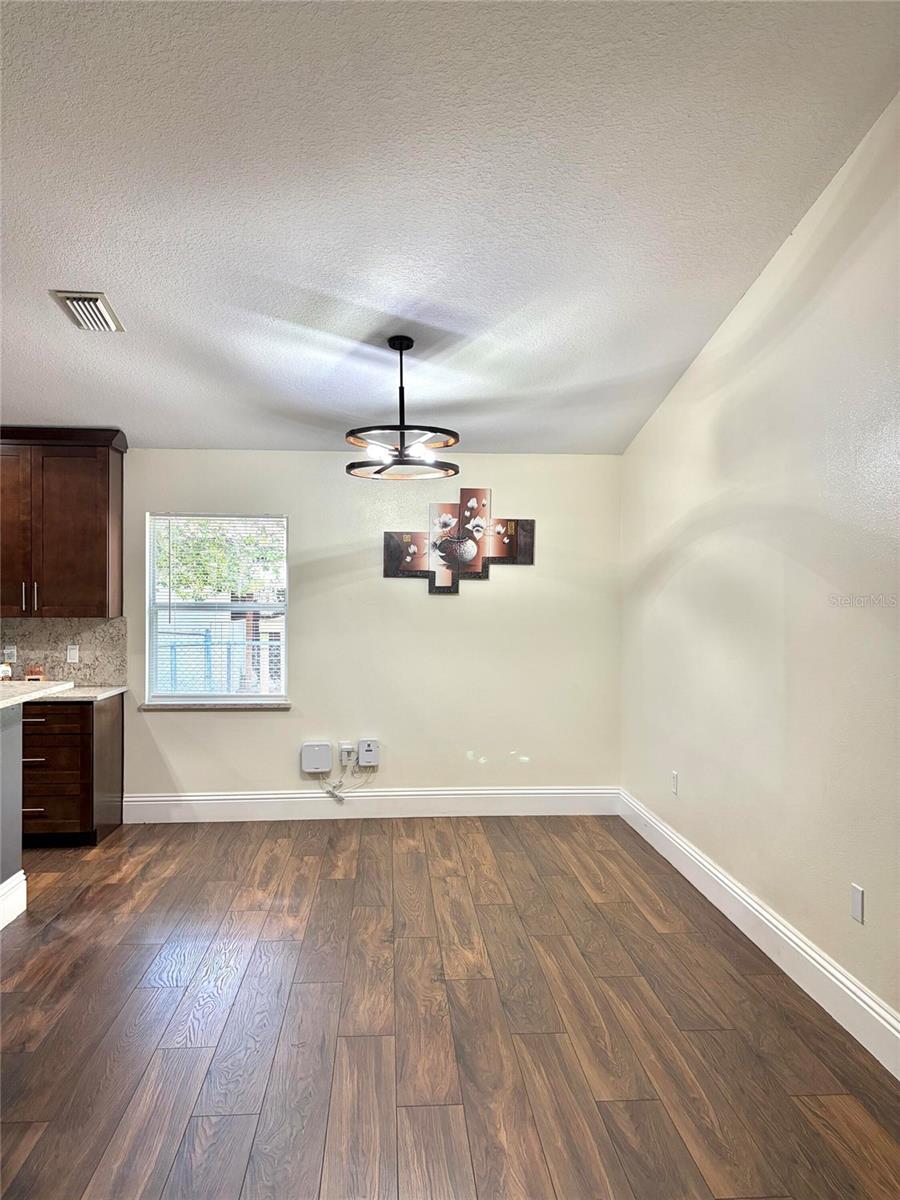 6436 Fig Leaf St Property Photo 7
