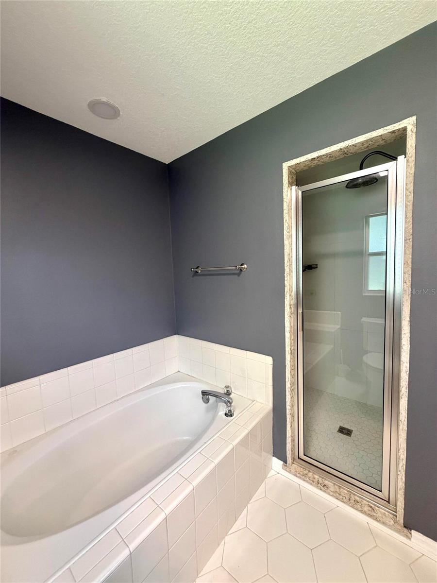 6436 Fig Leaf St Property Photo 12
