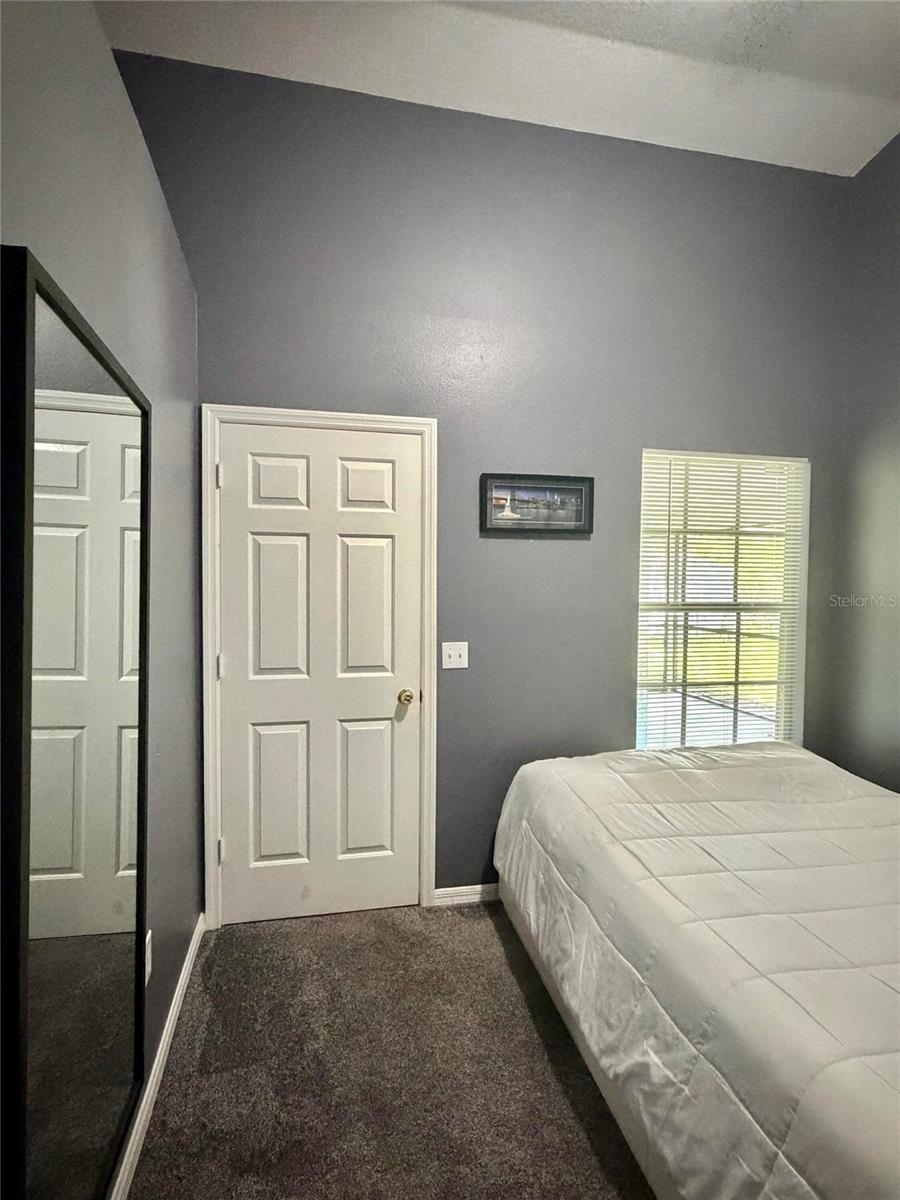 6436 Fig Leaf St Property Photo 15
