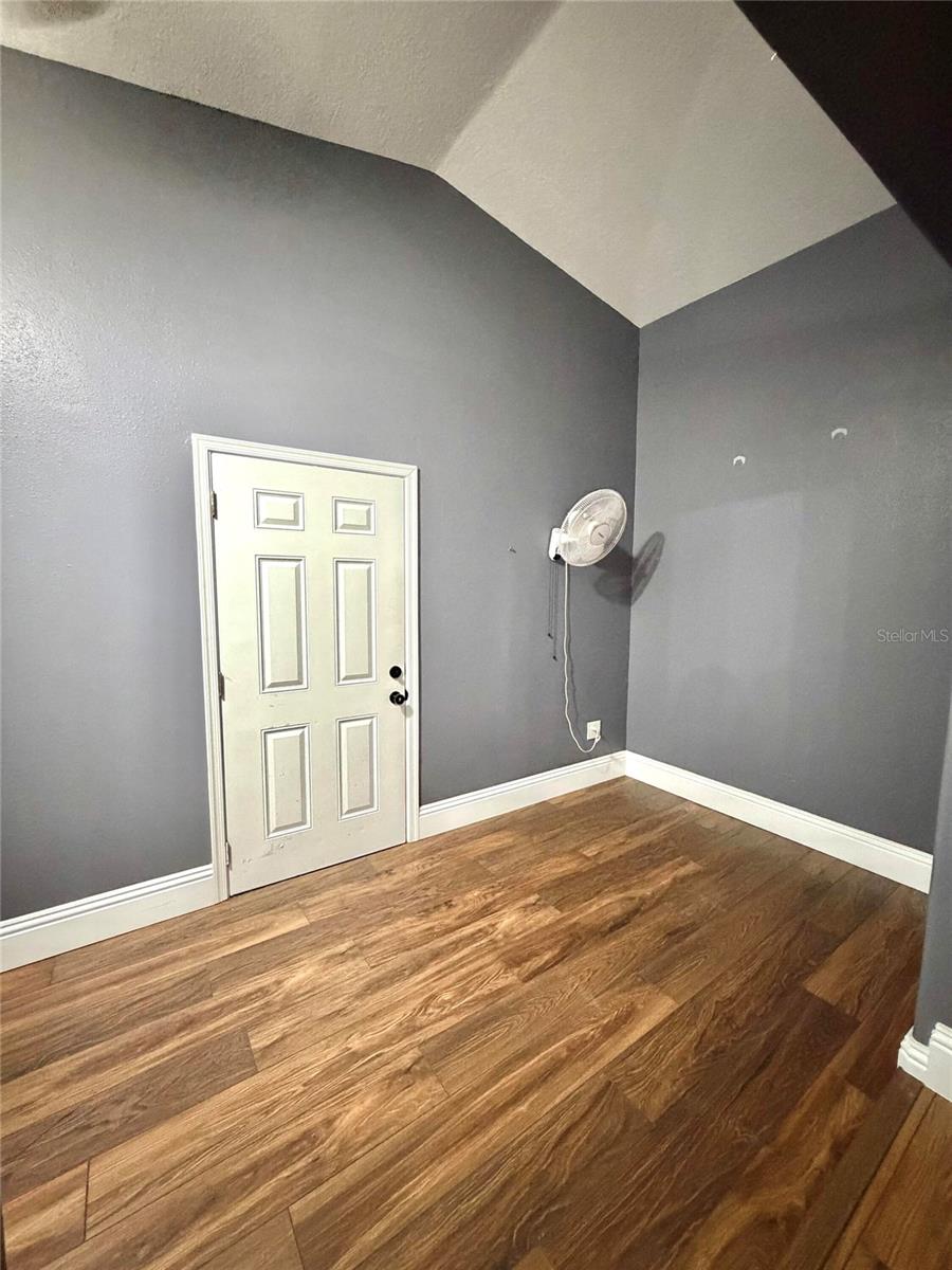 6436 Fig Leaf St Property Photo 20