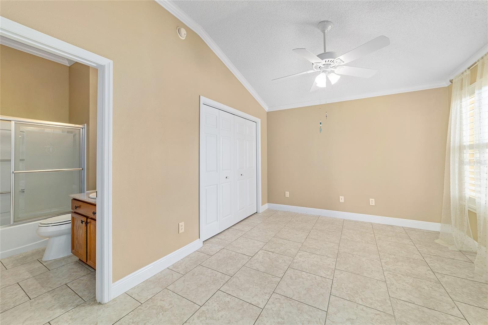 587 Audrey Ln Property Photo 34