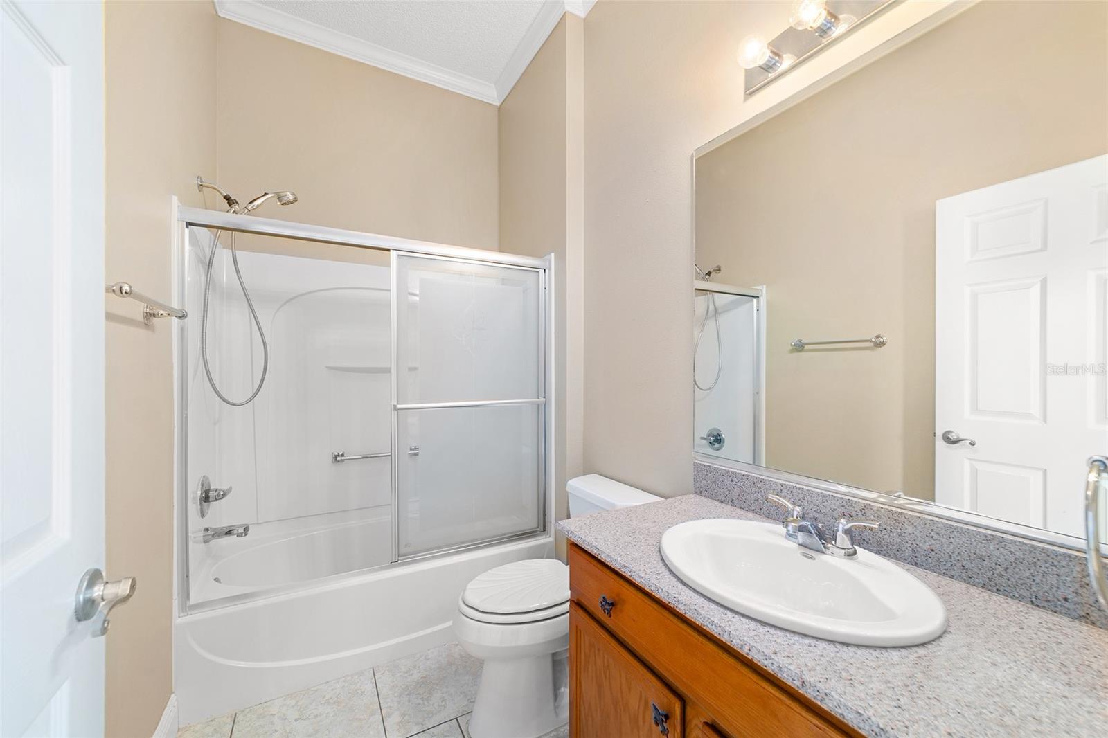 587 Audrey Ln Property Photo 35