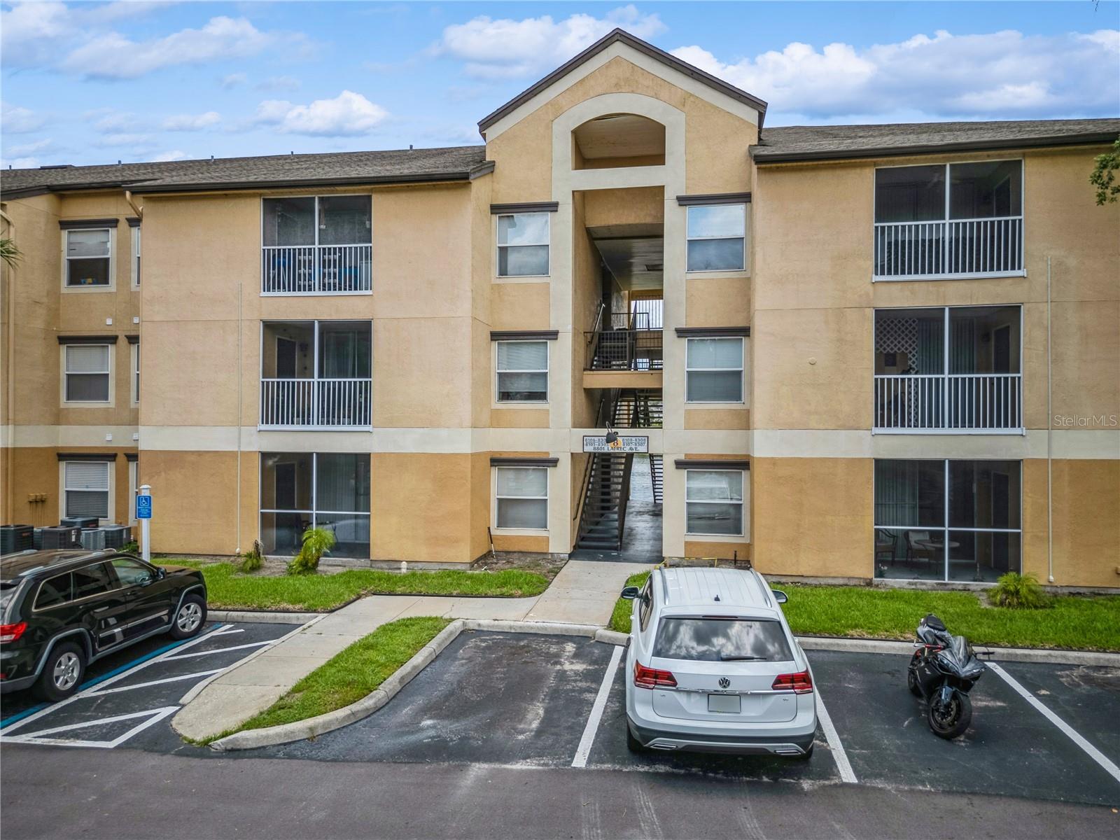 8801 LATREC AVE #8208
