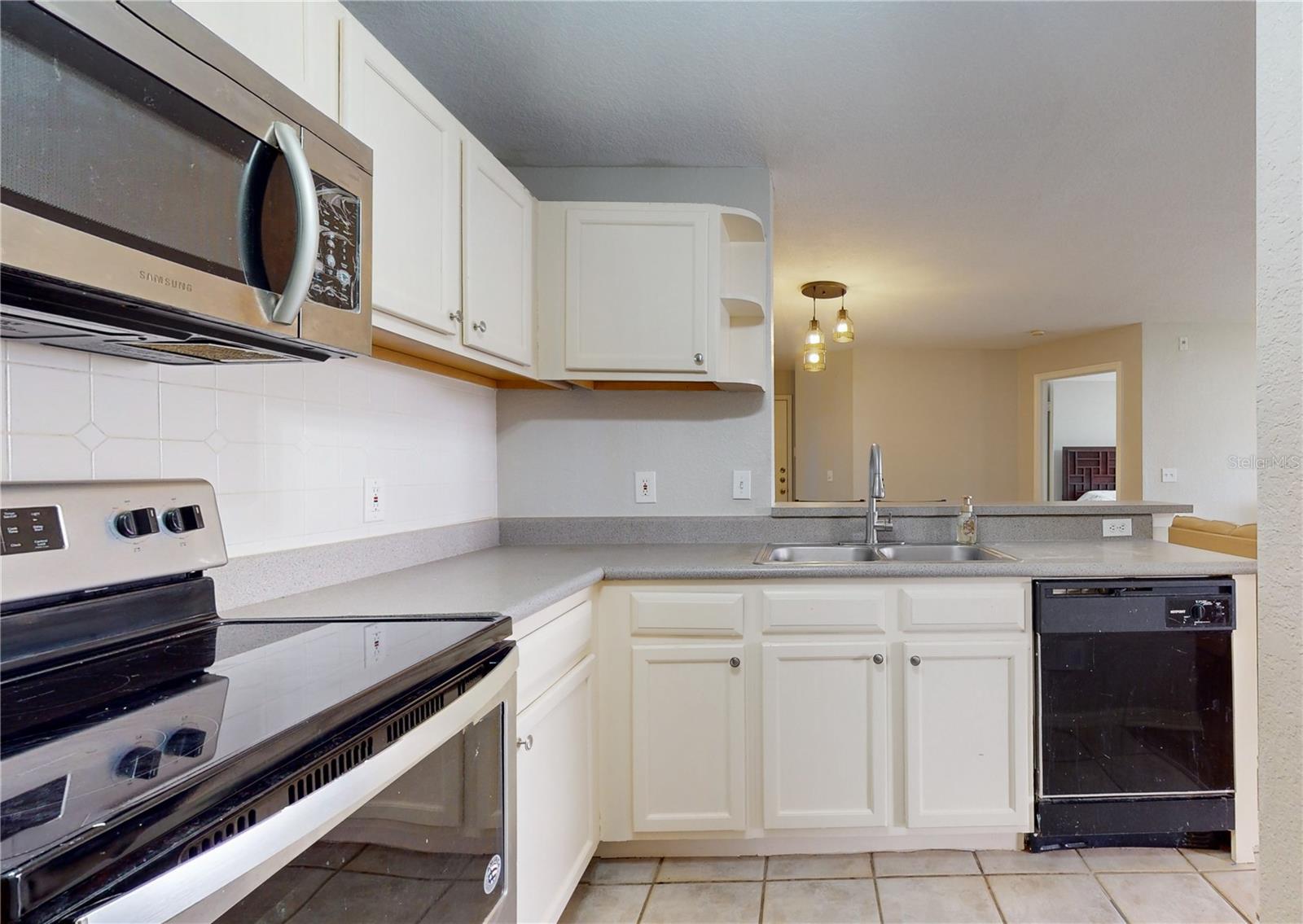 8801 Latrec Ave #8208 Property Photo 10