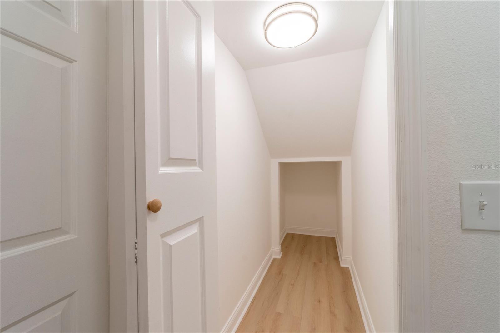 499 Julian Ln Property Photo 16