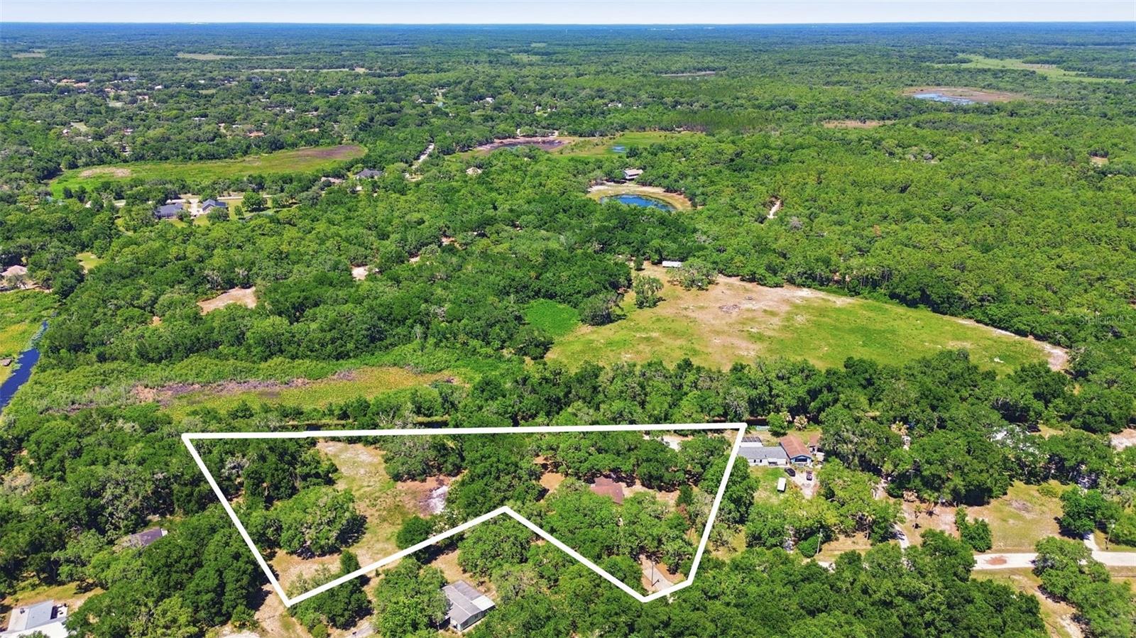 3915 S Spaniel Trl Property Photo 7