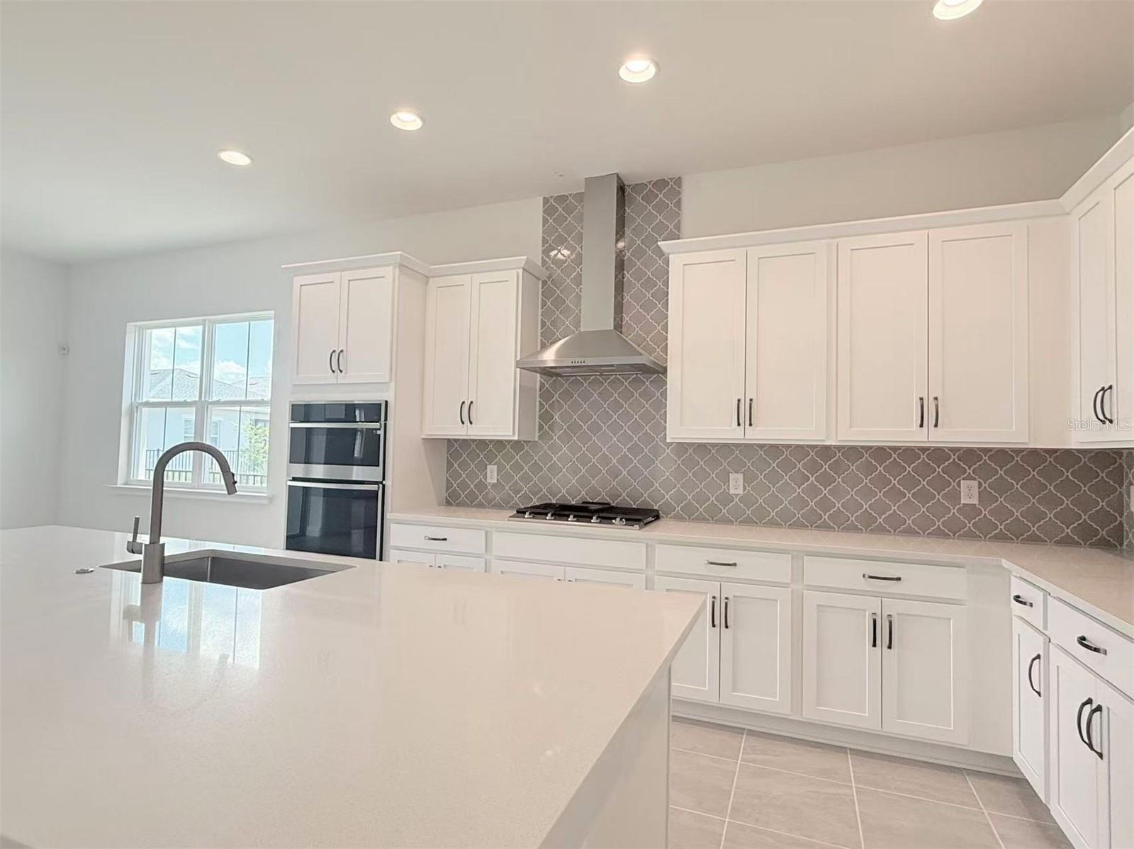 5019 Dancy Ln Property Photo 17
