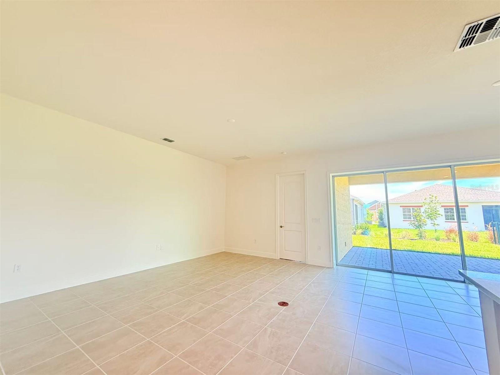 5019 Dancy Ln Property Photo 18