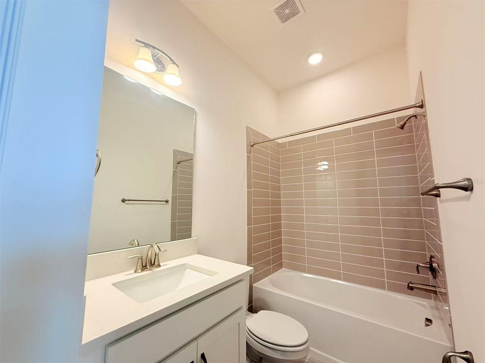 5019 Dancy Ln Property Photo 26