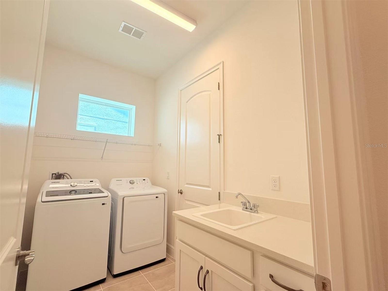 5019 Dancy Ln Property Photo 33