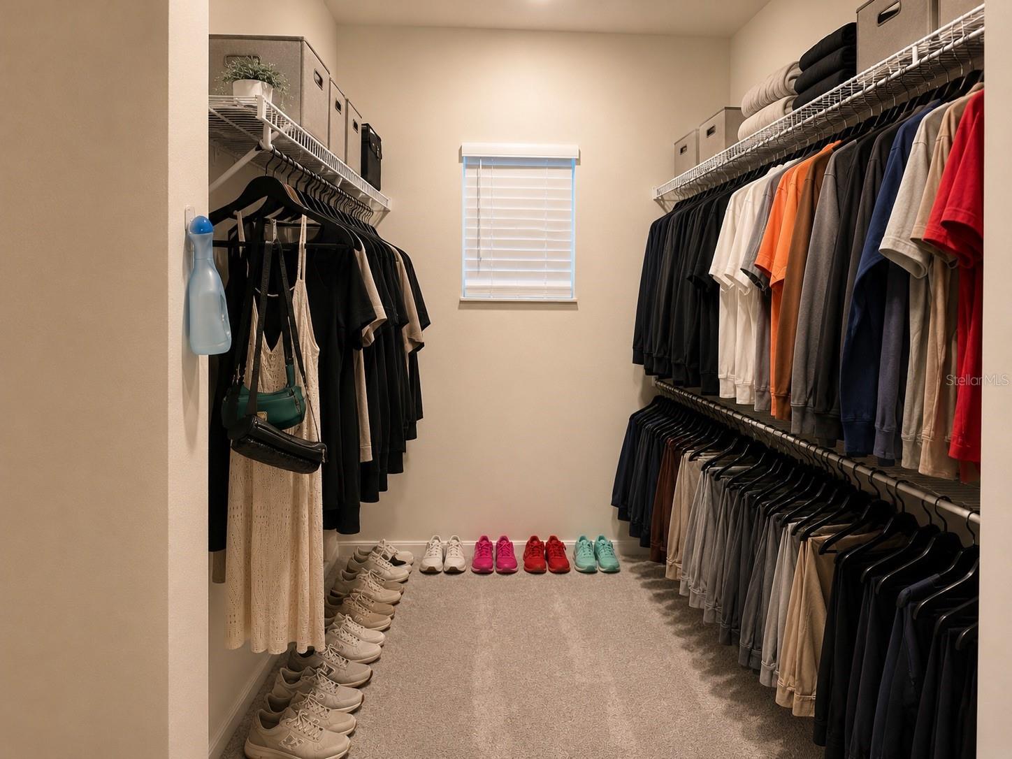 O6408647 Property Photo 12