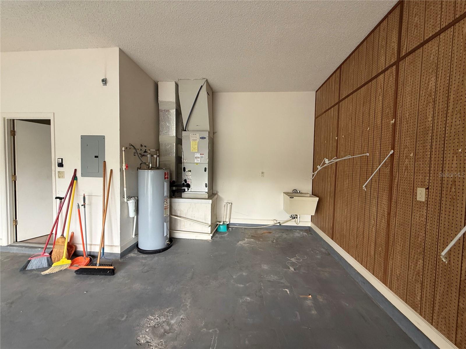 14453 Windchime Ln Property Photo 24