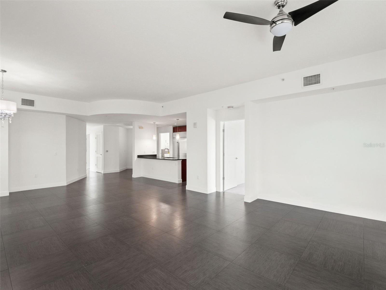 100 S Eola Dr #1609 Property Photo 6