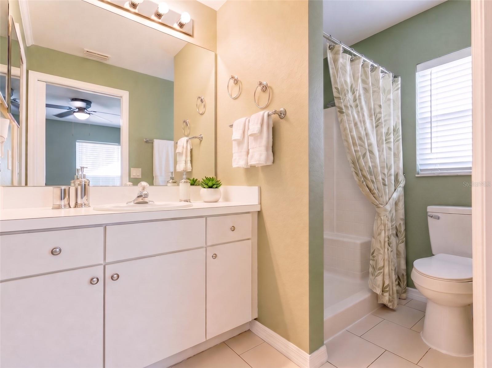 25324 Lychee Ct Property Photo 5