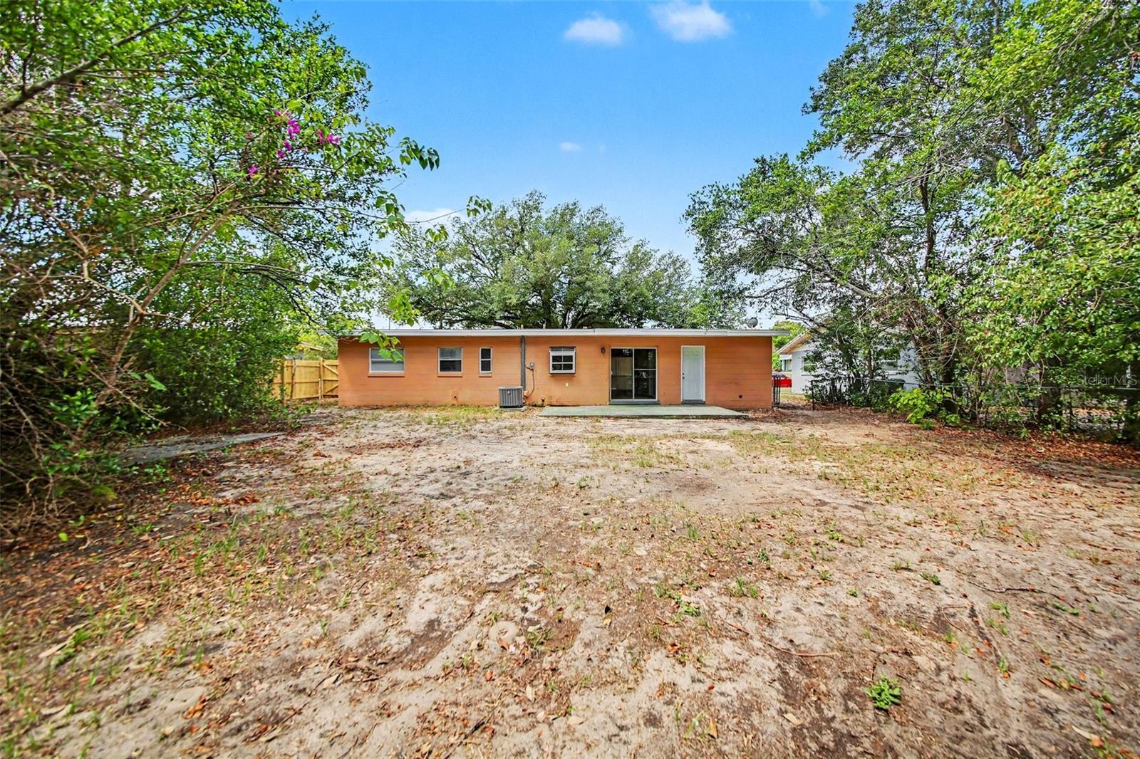 5909 Wolf Rd Property Photo 15