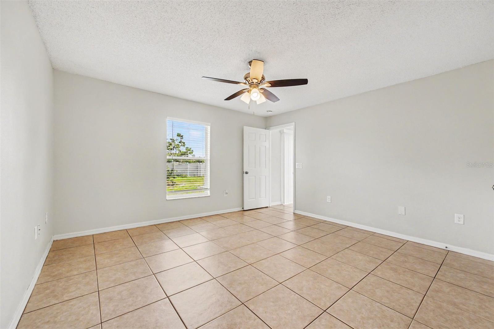 3156 Coventry St Property Photo 14