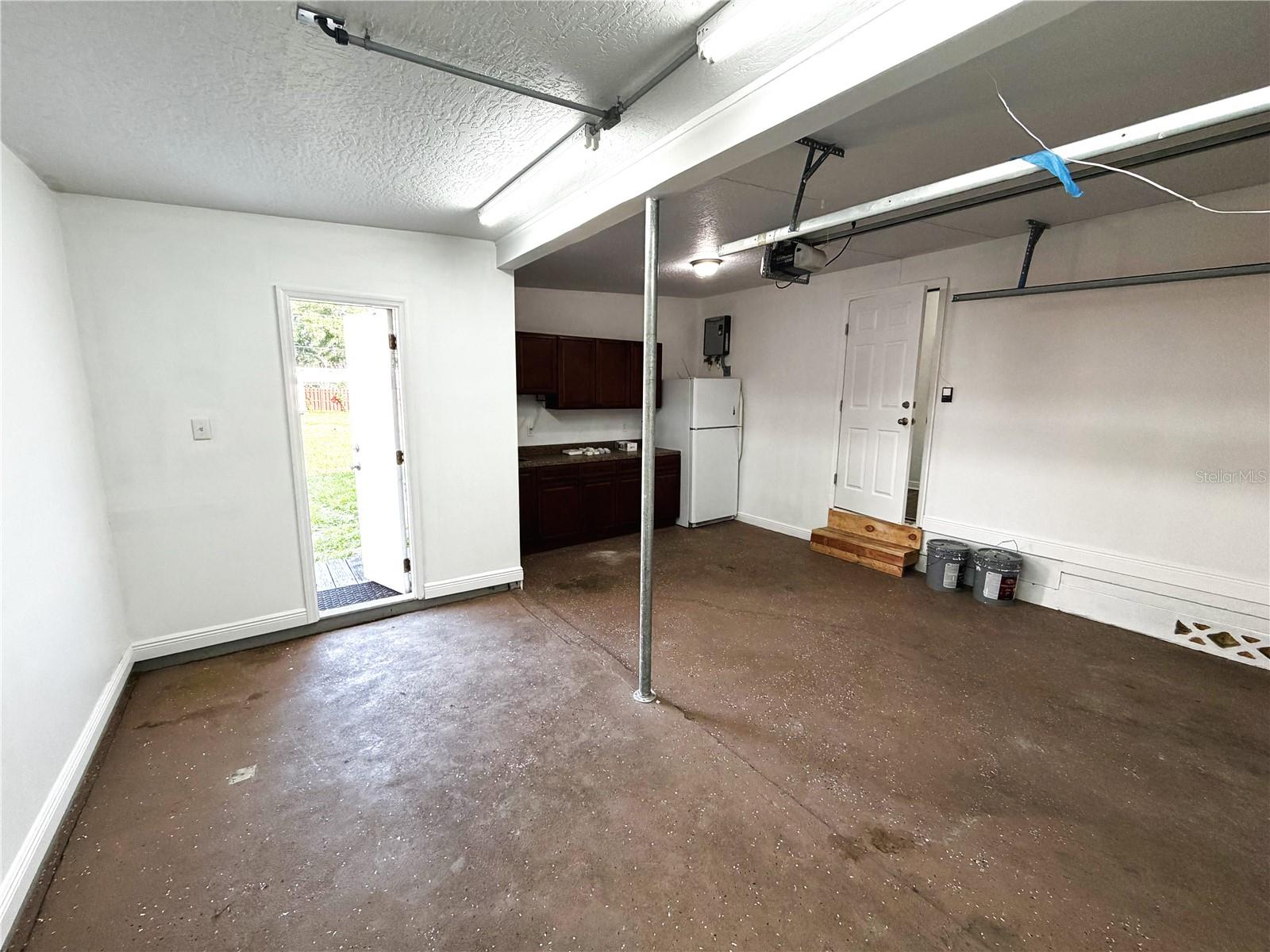 904 Kensington Dr Property Photo 37