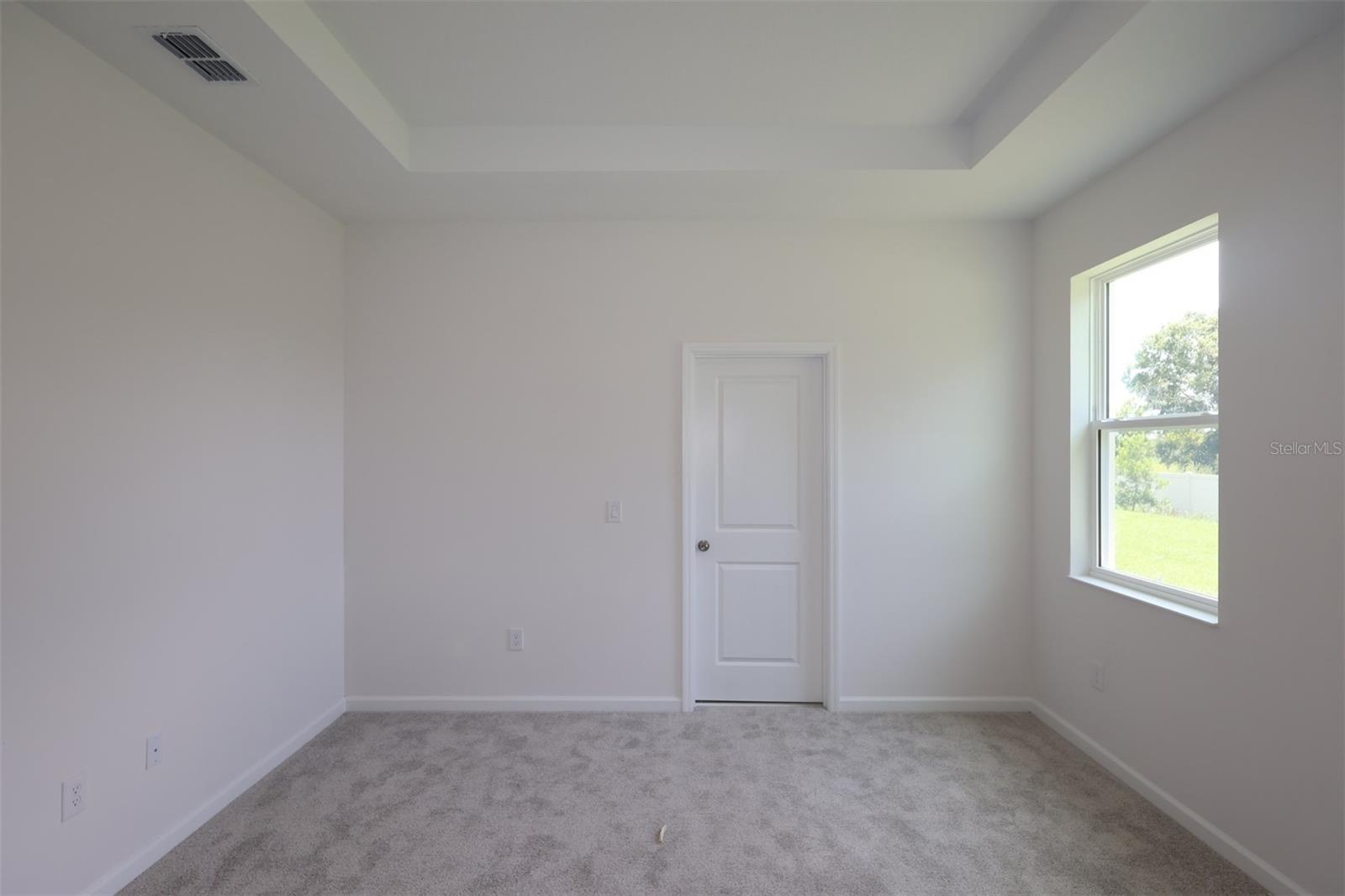 1296 Hyde St Property Photo 5